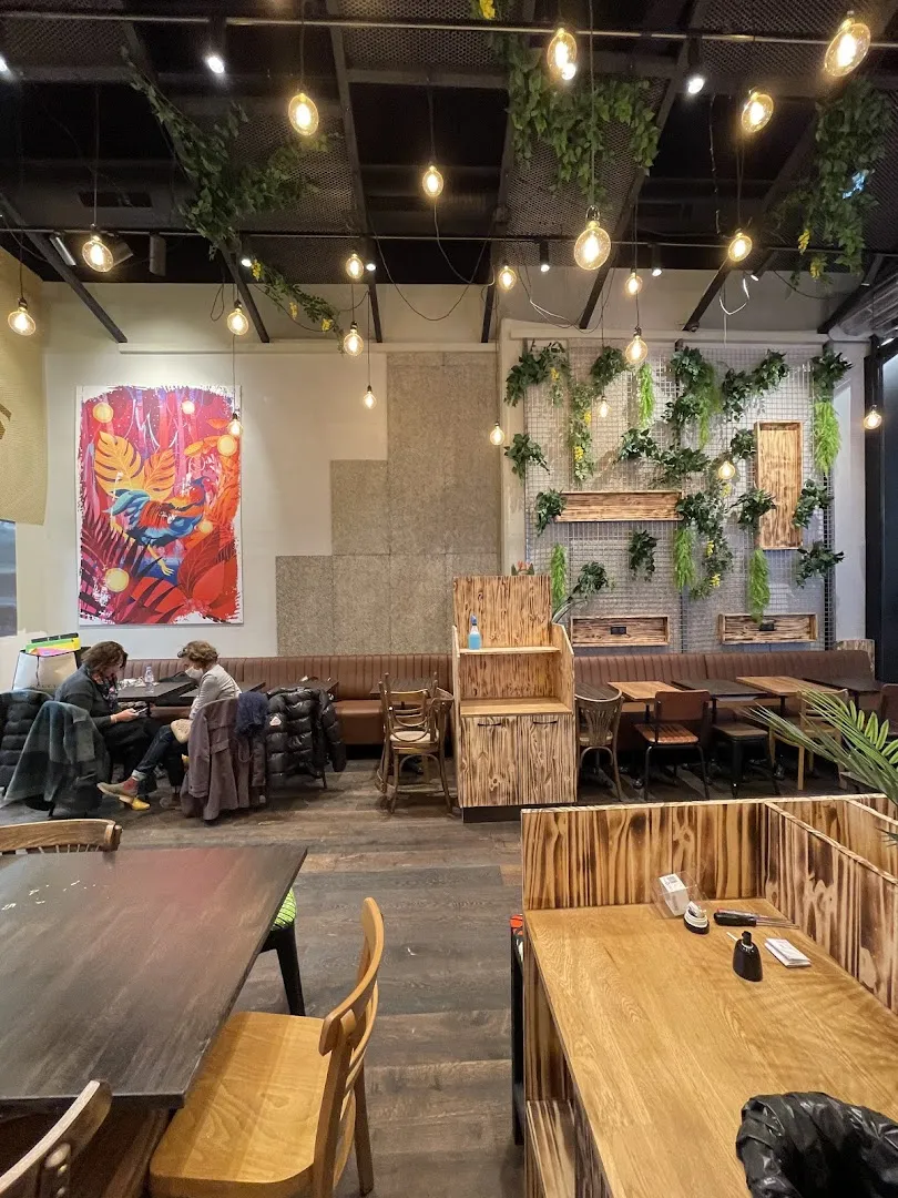 Los Pollos la défense